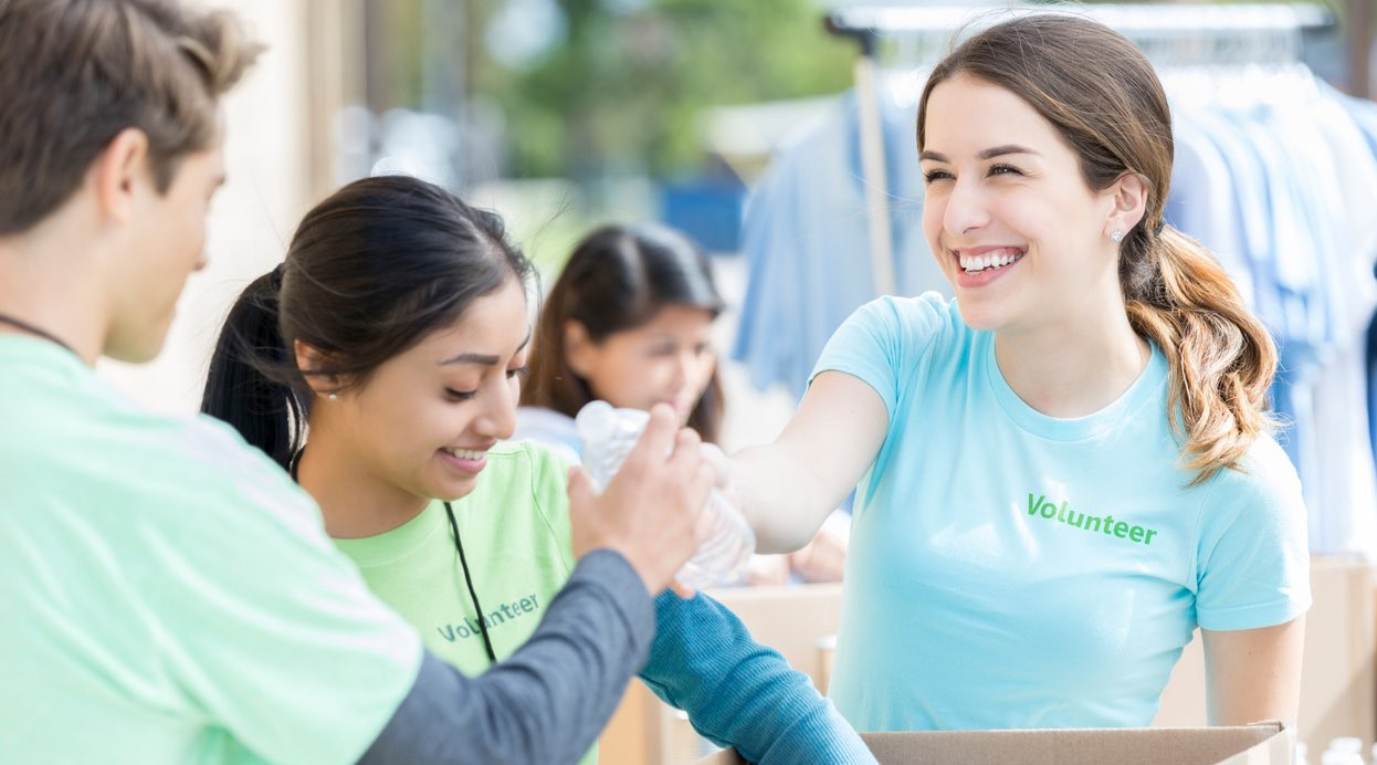 Volunteer.jpg